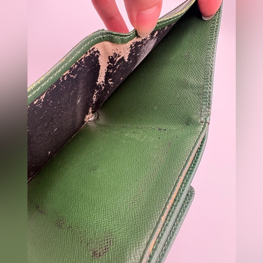 Louis Vuitton Forest Green Epi Leather Wallet - Picture 8 of 10
